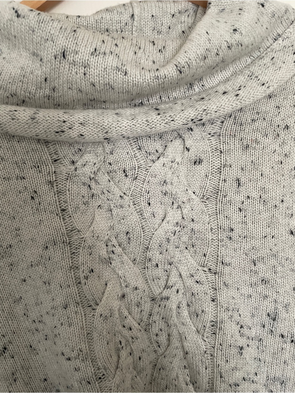 🩶 Anthropologie Speckled Light Gray Cable Cowl-Neck Sweater 🩶 - Picture 2 of 6